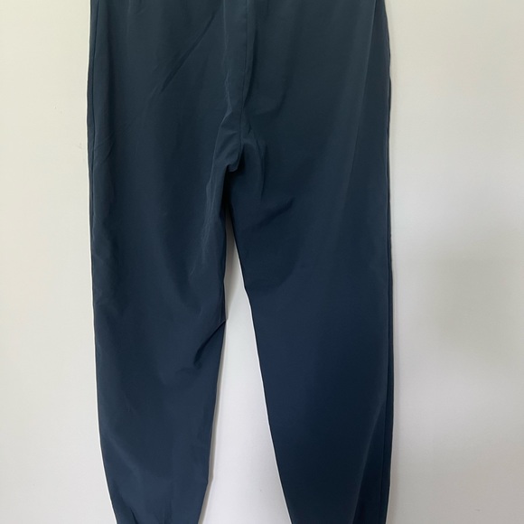 NWOT LOLE slim fit pant - Picture 2 of 5